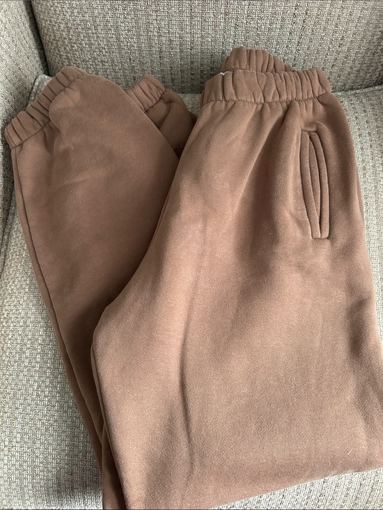 Tic Toc Other - Tic Toc Brown Sweatpants. Size S